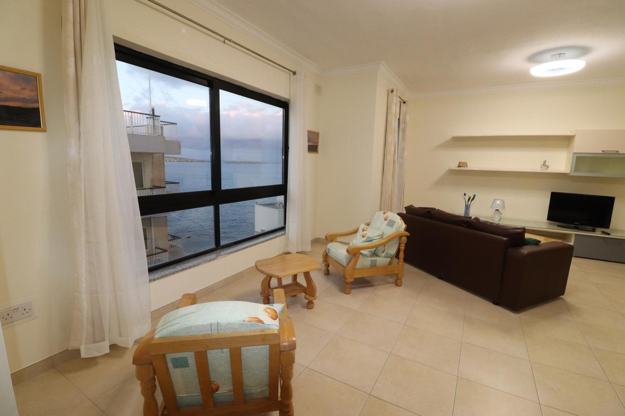Apartmán The Sea Just Across The Road - Flat 3 St. Paul's Bay Exteriér fotografie